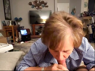 amateur Porn Amateur GILF Sucking a 40-something's Cock mature